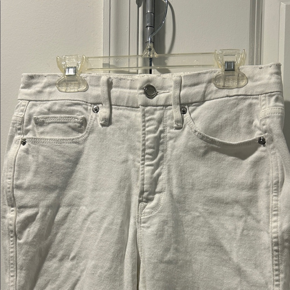 Good American White Straight Leg Jeans with Raw Hem - Picture 3 of 8